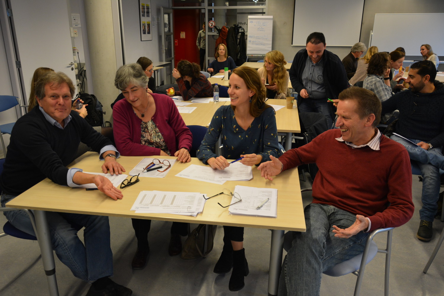 De jury heeft Mariska Vos unaniem gekozen als winaar van de CAT-middag 2016. Simon Meester zal als tweede genomineerde HOVUmc vertegenwoordigen tijdens de NHG-Wetenschapsdag, die op vrijdag 27 mei 2016 wordt gehouden in het AMC in Amsterdam. (Foto: Hedwich Breuker)